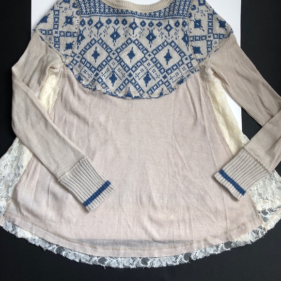 Free People sweater - Picture 3 of 8